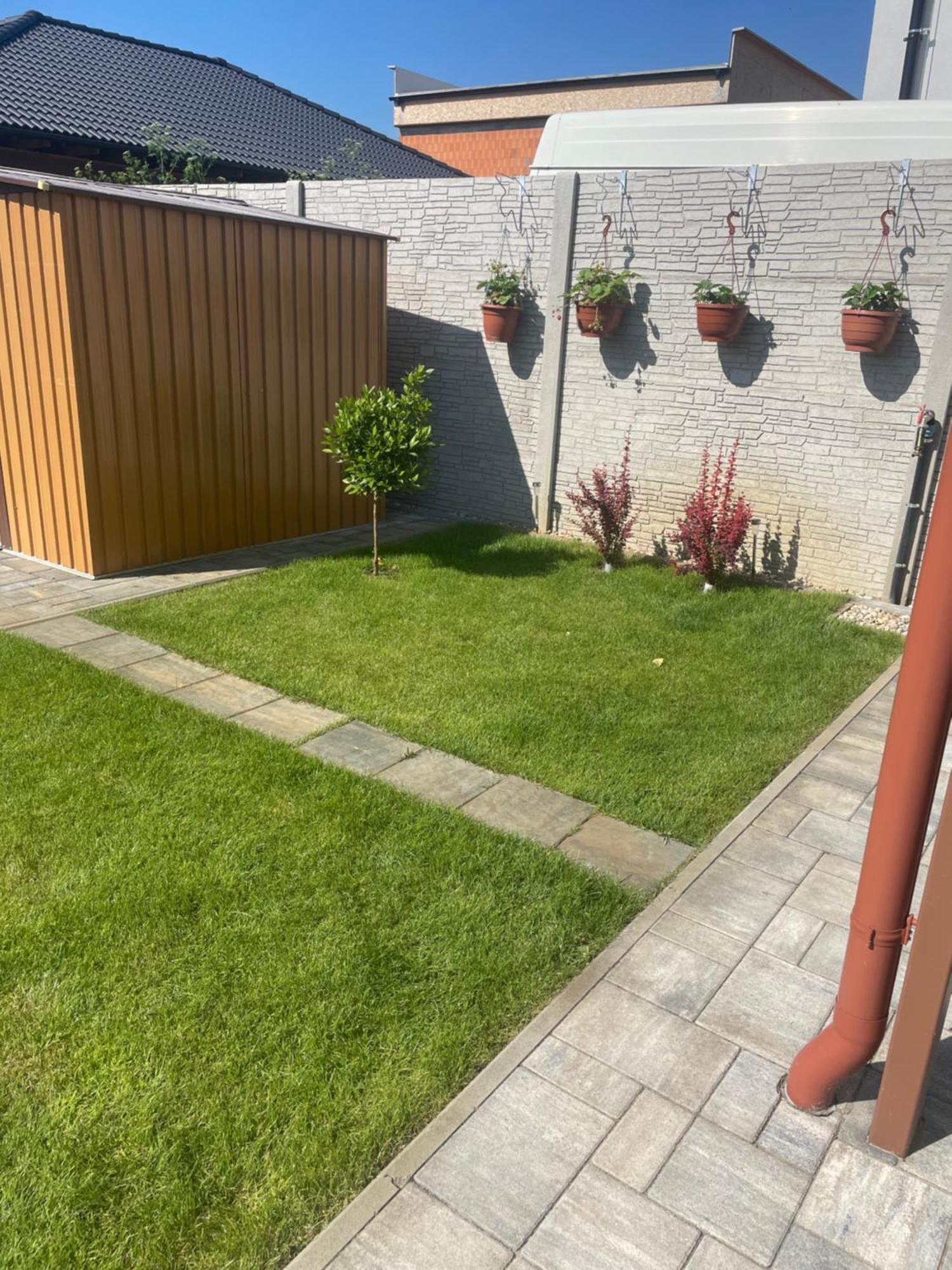 Apartman Losonci Nesvady- Pre 2 Osoby Studio Zewnętrze zdjęcie